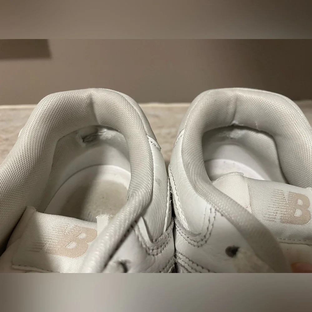 New Balance 550 Sneakers - Picture 2 of 3